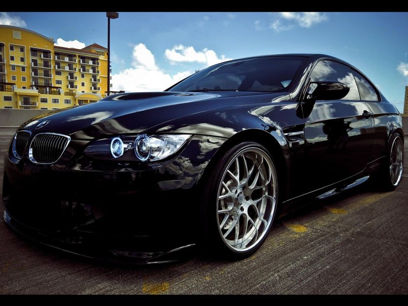 Modifiyeli BMW M3 Siyah wallpaper
